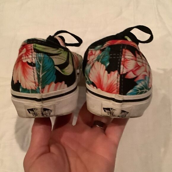 VANS Authentic Hawaiian floral print skater shoe black in GUC shows wear W6.5 - Picture 7 of 9